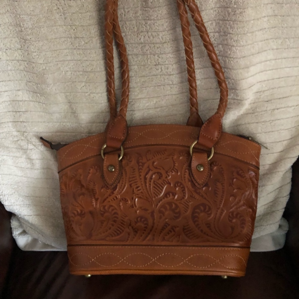 Shoulder bag